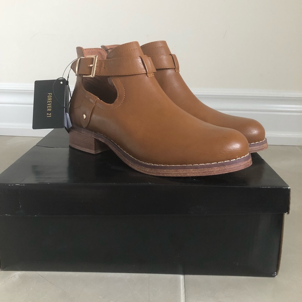 Forever 21 Faux leather tan ankle boots